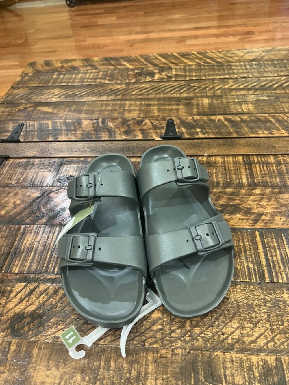 Goodfellow & Co Men’s Dual-Buckle Slide Sandals — Grey
